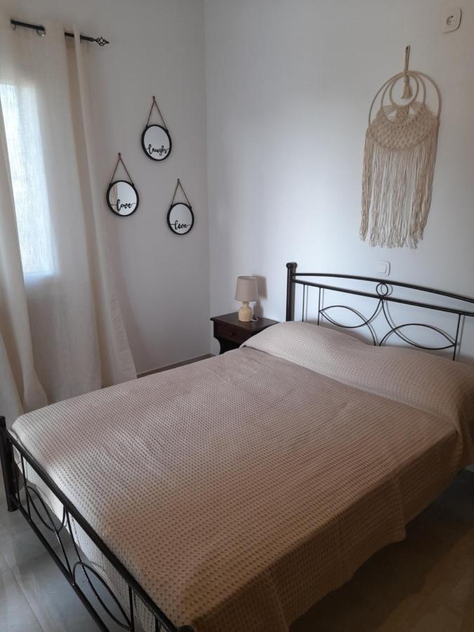 Stegio Villa Parászporosz Kültér fotó